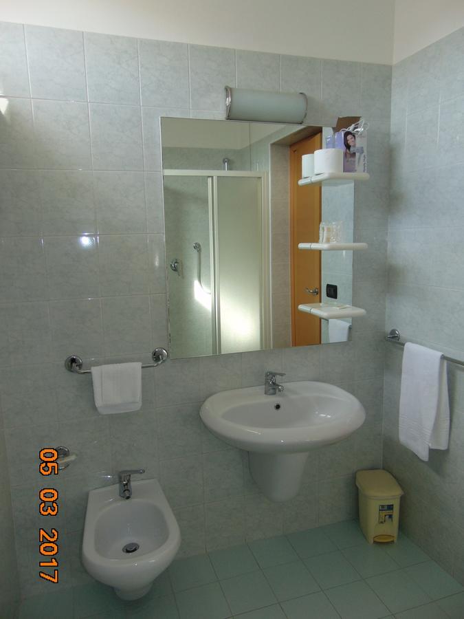 Hotel Mazzocchetti ชิตตา ซานตันเจโล ภายนอก รูปภาพ